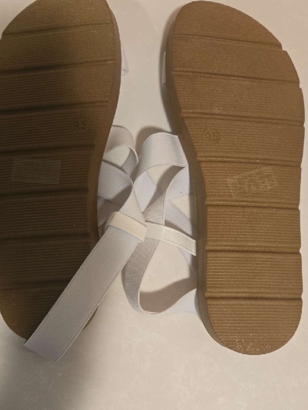 Dream Paris "Elena" Elastic Strap Everyday Style NWT Size 9.5 Womens - Picture 7 of 7